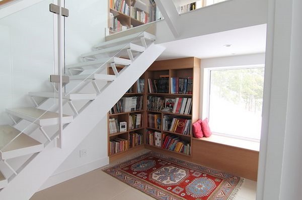 understairs-reading-nook-closer-to-window