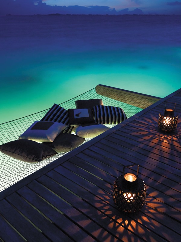 Villingili-Resort-hammock